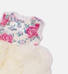 فستان واسع بتصميم مزين بترتر بشكل أزهار