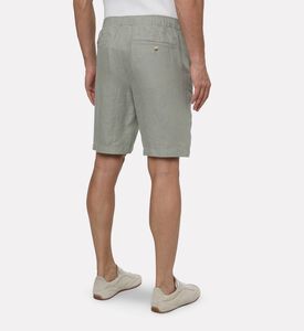 Vince Drawstring Closure Regular-fit Shorts, Model View