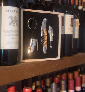 Wine Plaza Wine Tasting Set