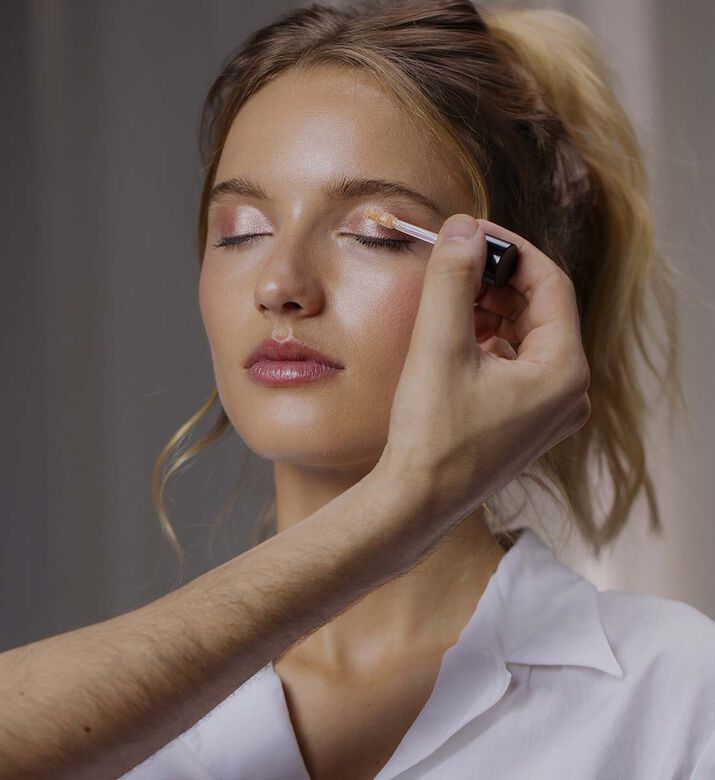 ظلال عيون أومبير إكلات ليكيد