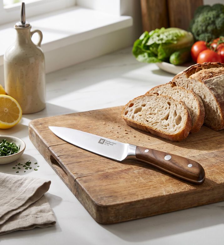 Richardson Scandi Wood All Purpose Knife, Model View