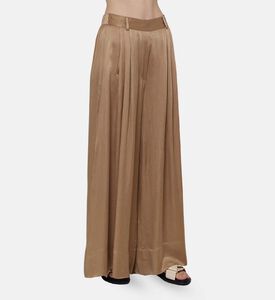 بنطال واسع بطياتأ