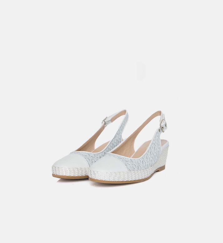 حذاء بكعب ويدج بسير خلفي مفتوح مزين بنقشة
