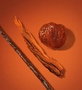 Armani Beauty Stronger With You Spices Eau De Parfum, Packshot View