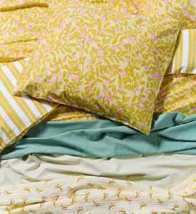 Essenza Petite Berry Bed Set 140x220 Cm, Packshot View