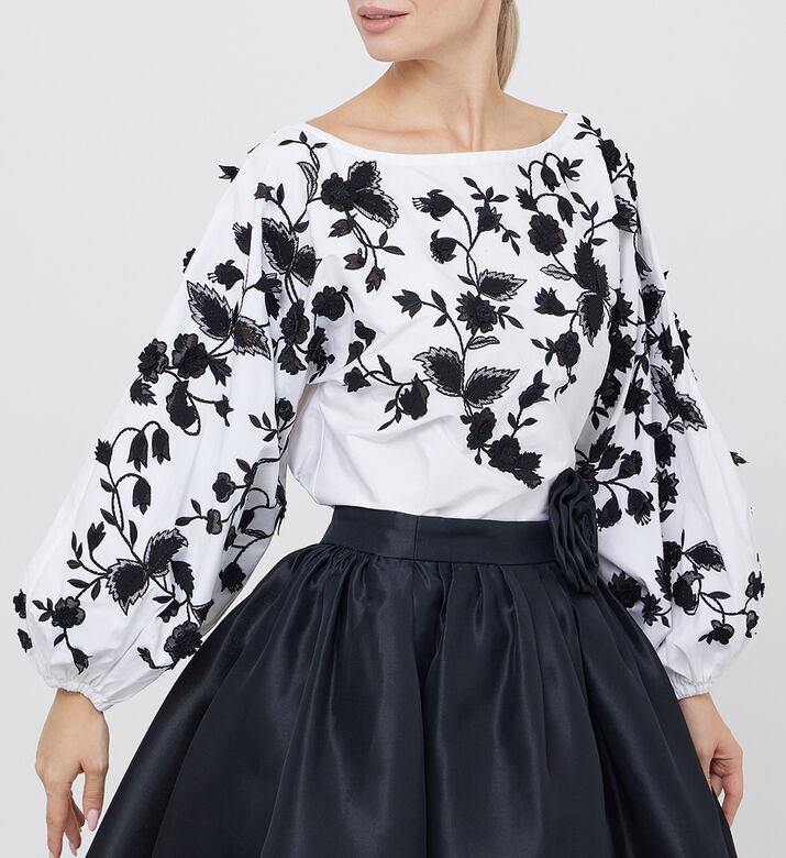 Cotton Floral-embroidery Blouse