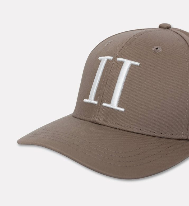 Les Deux Logo-embroidery Curved Brim Cap, Brown, Packshot View