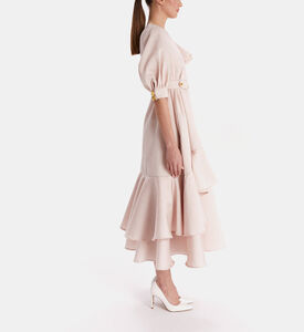 فستان واسع بأكمام منتفخة