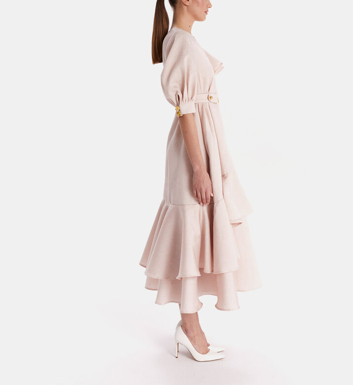 فستان واسع بأكمام منتفخة