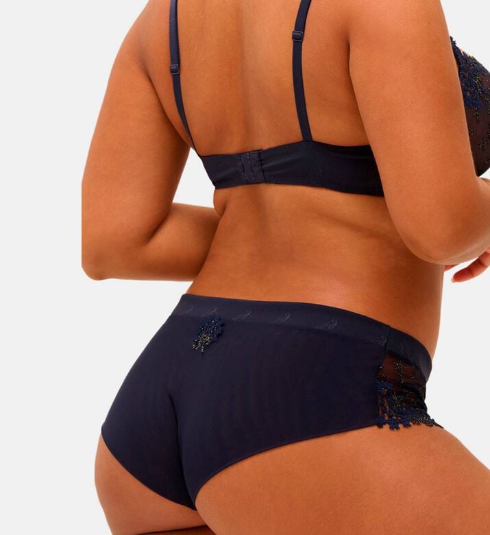 Simone Perele Brief Shorty, Model View Simone Perele Brief Shorty, Model View