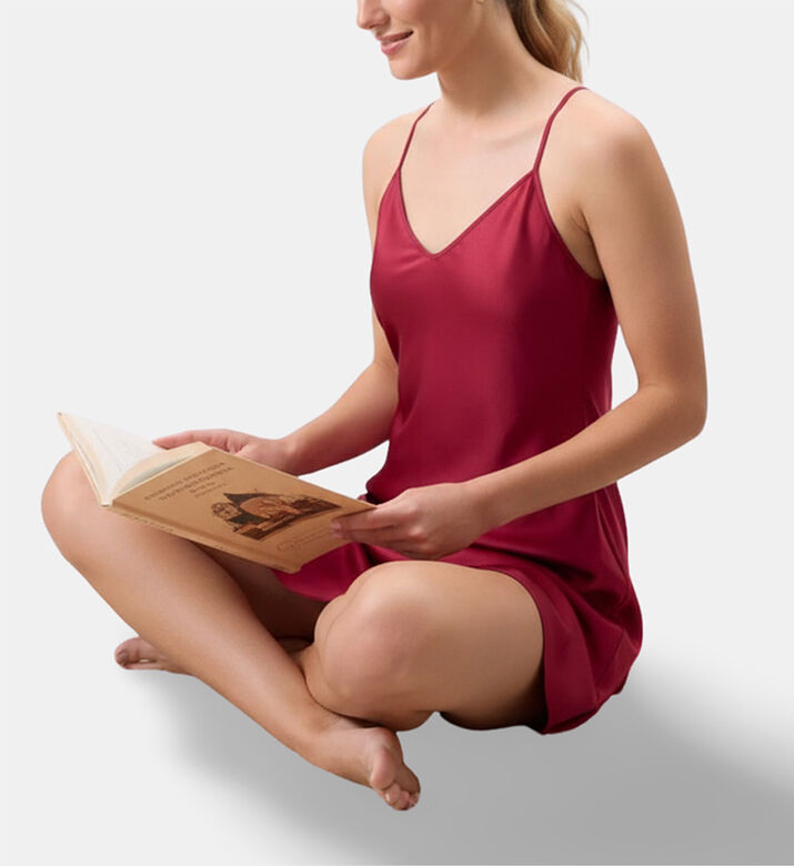 Rya Chemise Radiant, Model View