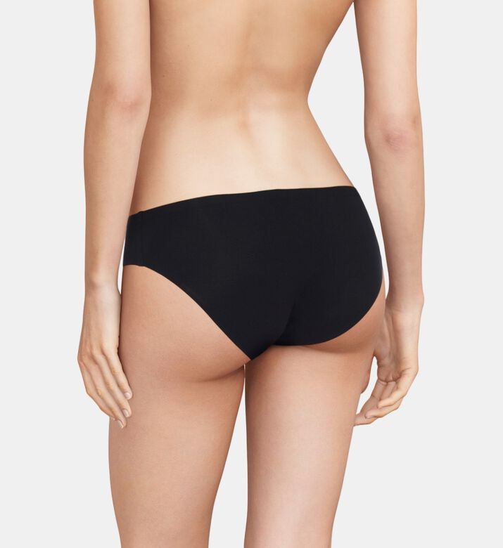 سروال داخلي سادة ناعم ومرن