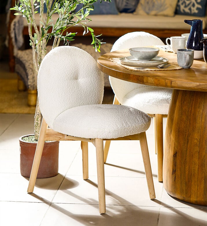 Home Deco and More Bessy Dinning Chair, Packshot View Home Deco and More Bessy Dinning Chair, Packshot View