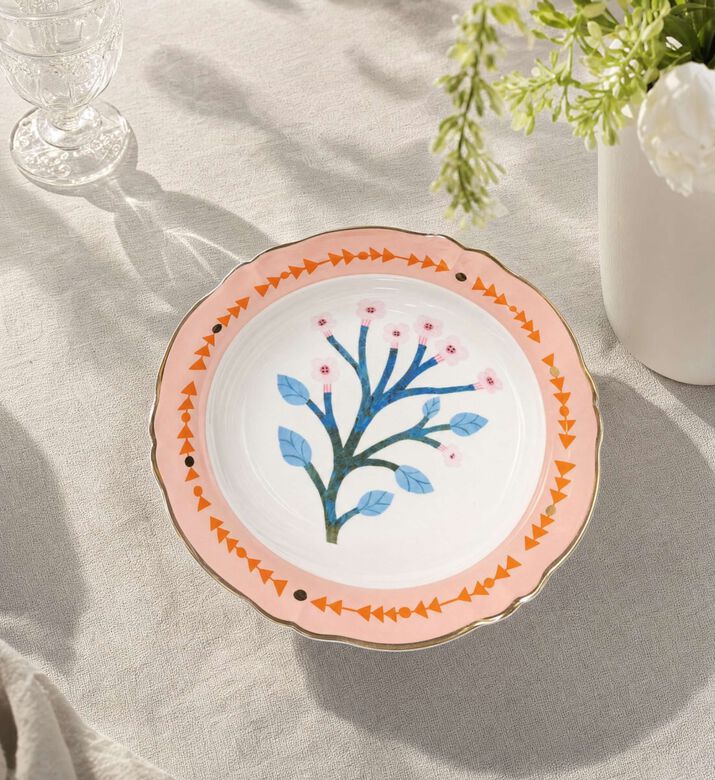 Bitossi Botanica Porcelain Flower Plate, Model View