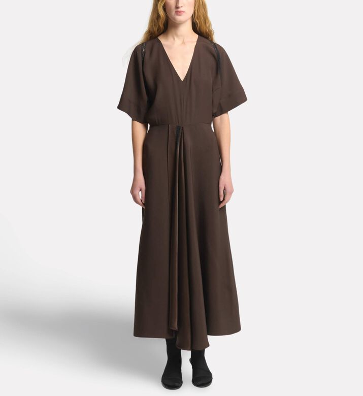 Beatrice B Dress Vneck, Model View