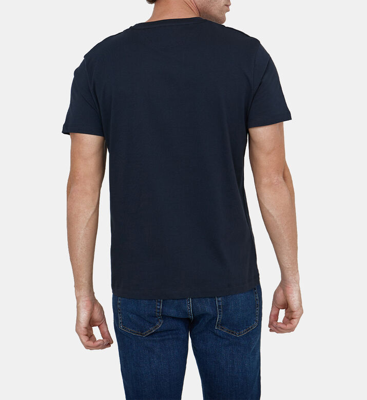 تيشيرت بأكمام قصيرة بطبعة شعار