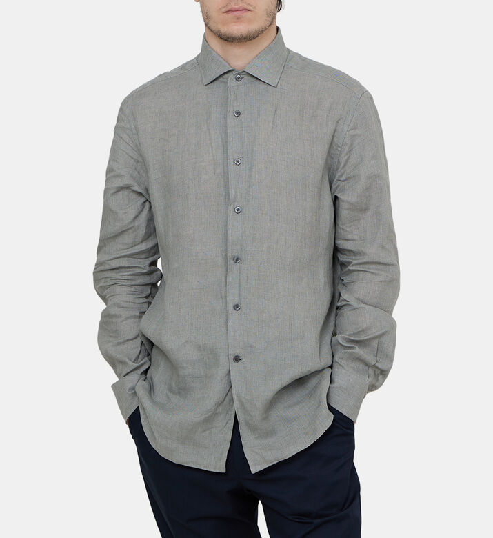 قميص كلاسيكي كتان بقصة كلاسيكية بأزرار