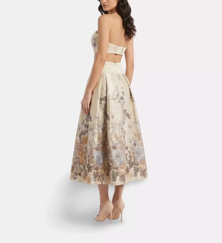 Savanna Brocade Floral Pleated Midi Skirt, Grey, L, Model View