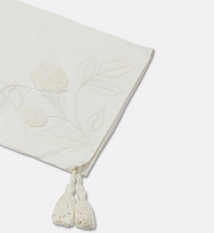 Home Deco and More Flora Cotton Table Runner, Packshot View