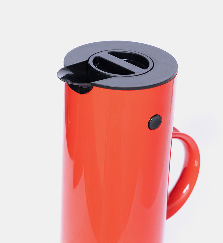 Stelton Em77 Steel Vacuum Jug, Red, 1-l, Packshot View