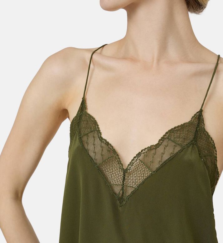 Sleeveless V-neck Top