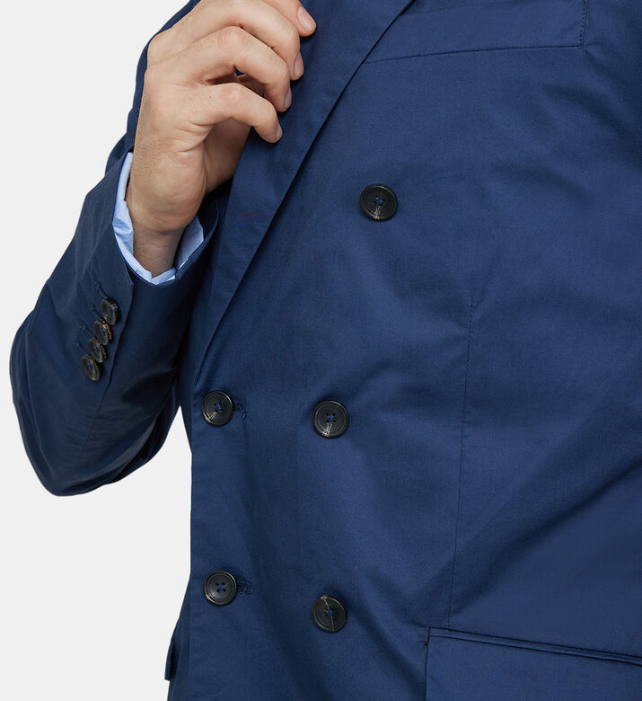 جاكيت مطاطي بصفي أزرار