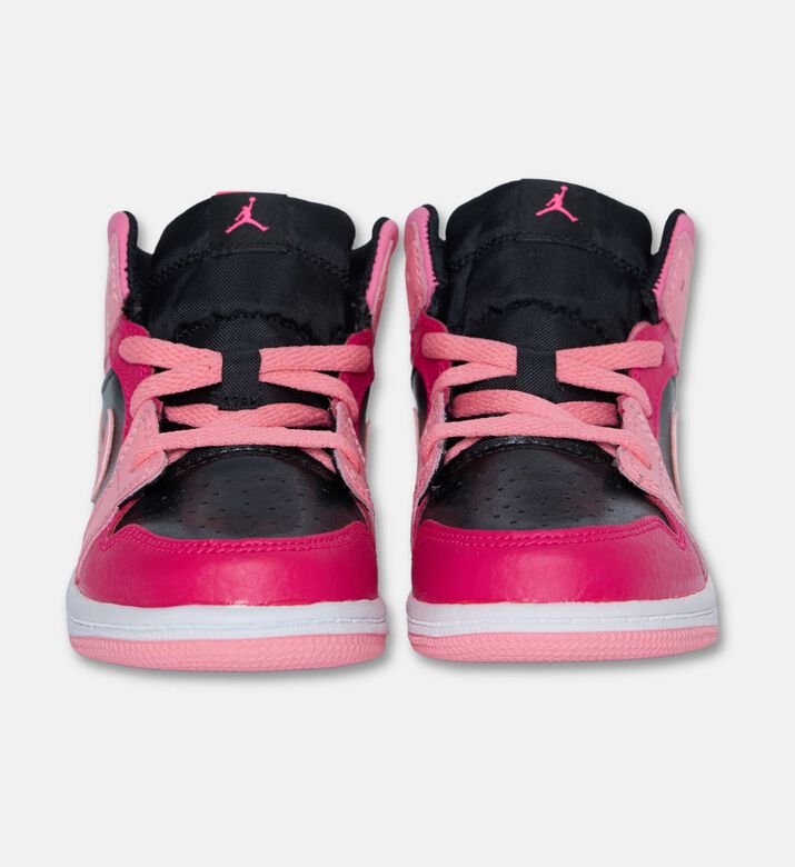 Nike Shoes, Packshot View
