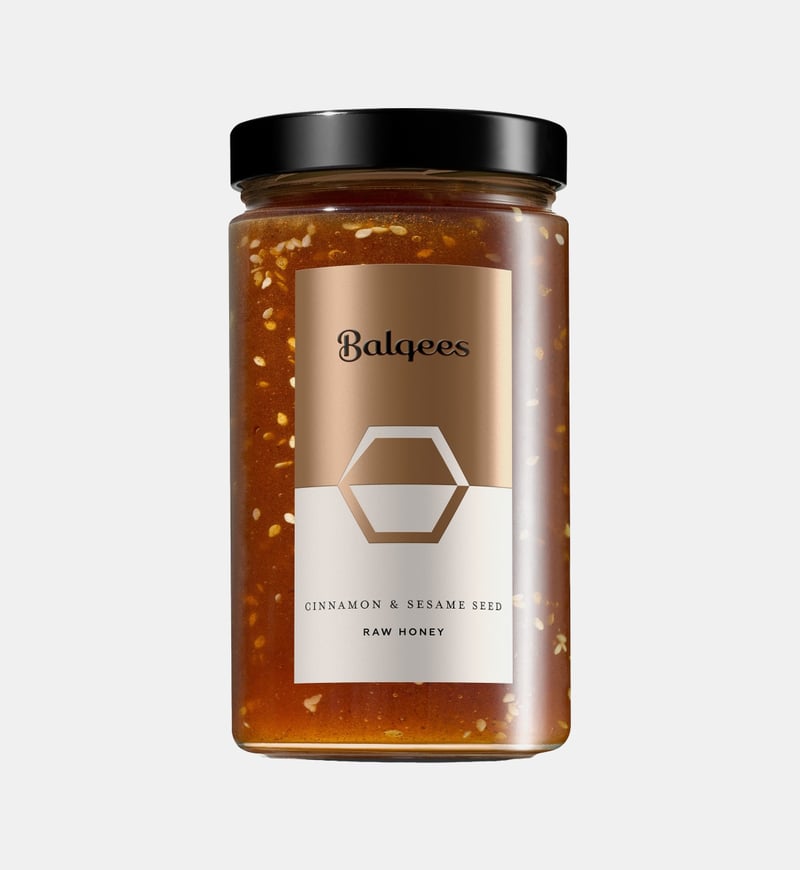 Raw Honey With Cinnamon And Sesame Seeds