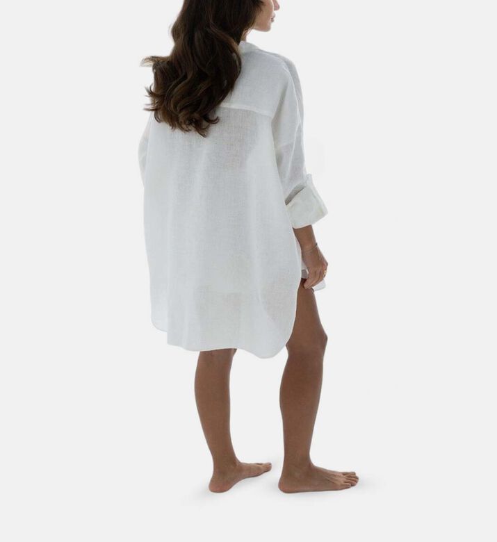 Godalia Oversized Long-sleeve Shirt, Model View Godalia Oversized Long-sleeve Shirt, Model View