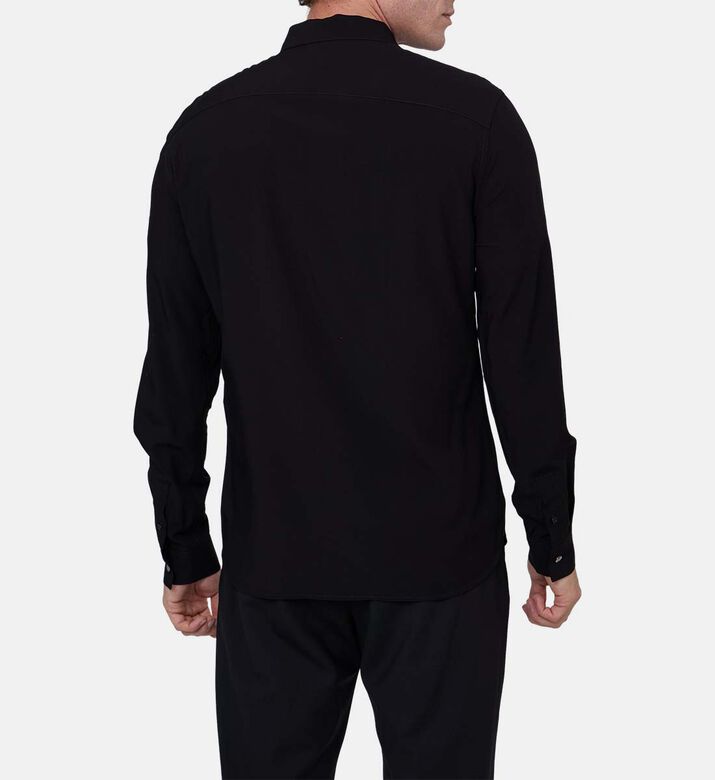 قميص طويل الأكمام بتطريز شعار