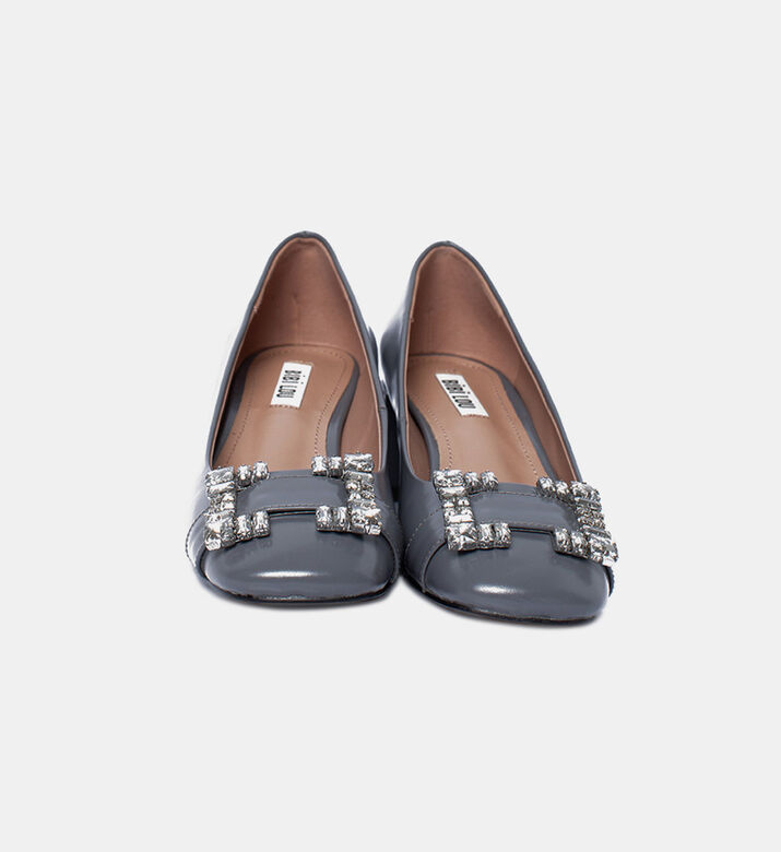 حذاء دوريس ببرزش وجلد مجعد