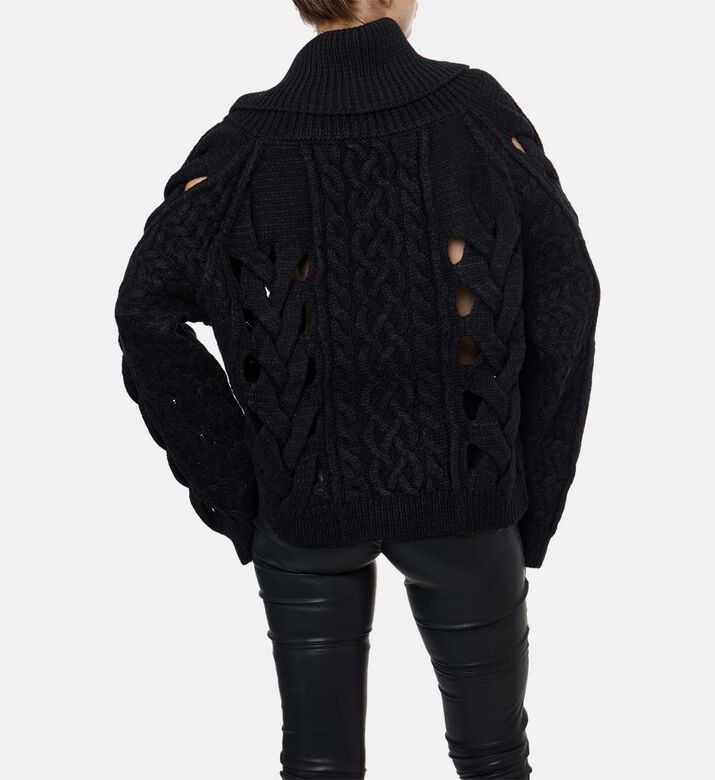 Mes Demoiselles Sweater, Black, M, Model View Mes Demoiselles Sweater, Black, M, Model View