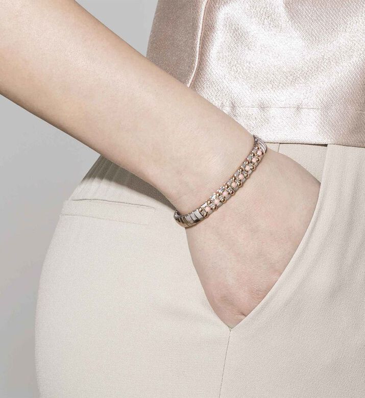 8 Round Stone Stretchable Bracelet