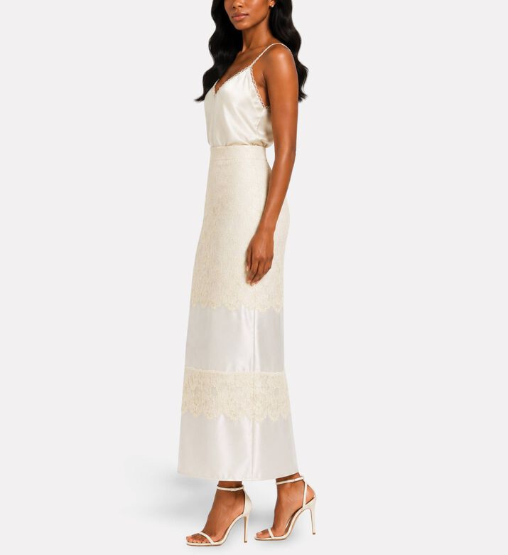 Savanna Lace Organza Pencil Skirt, Off-white, M, Model View