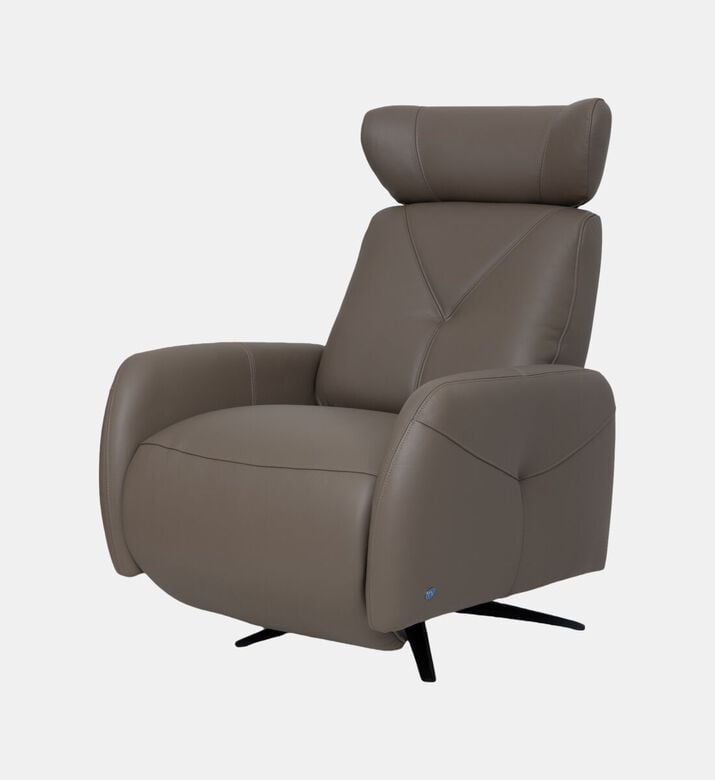 Relax Studio Mezzo Manual Leather Recliner Arm Chair, Packshot View