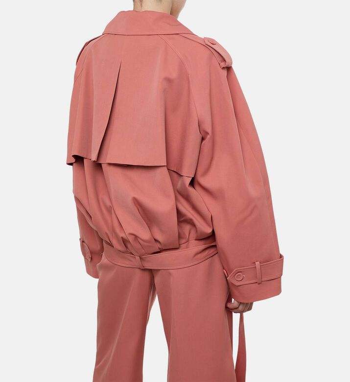 جاكيت طويل الأكمام بإغلاق برباط