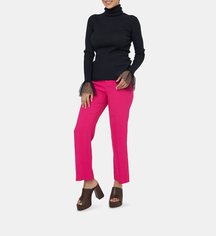 بنطال واسع الخصر