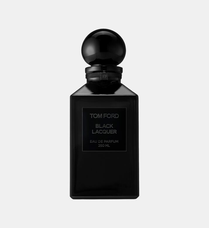 بخاخ ماء عطر بلاك لاكر