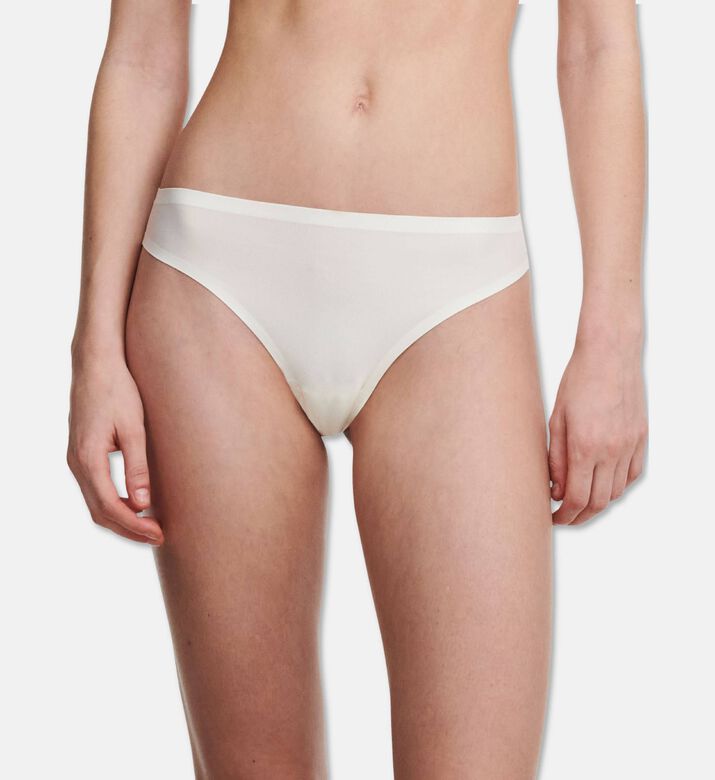 Chantelle Stng Soft, Ivory, Model View