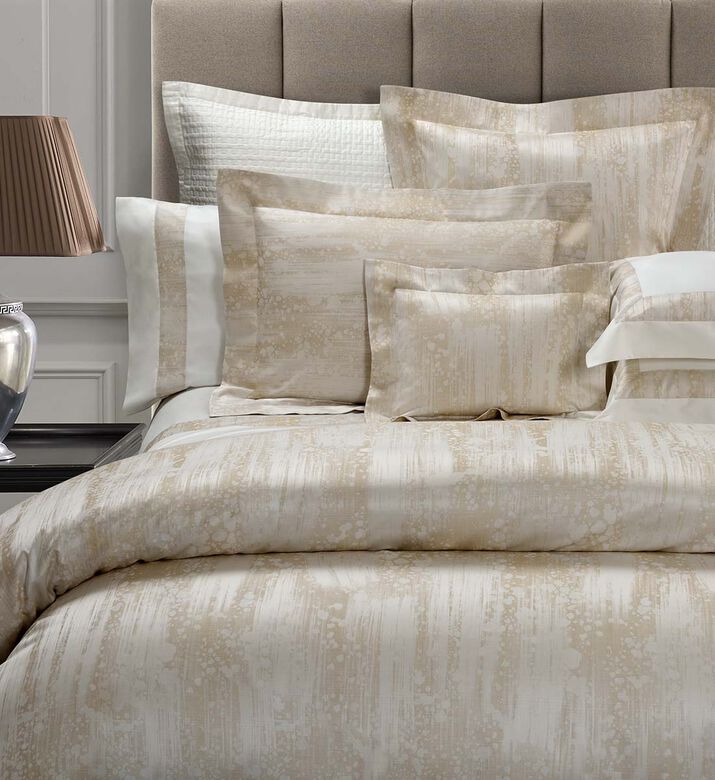 Cascata Jacquard Bed Set