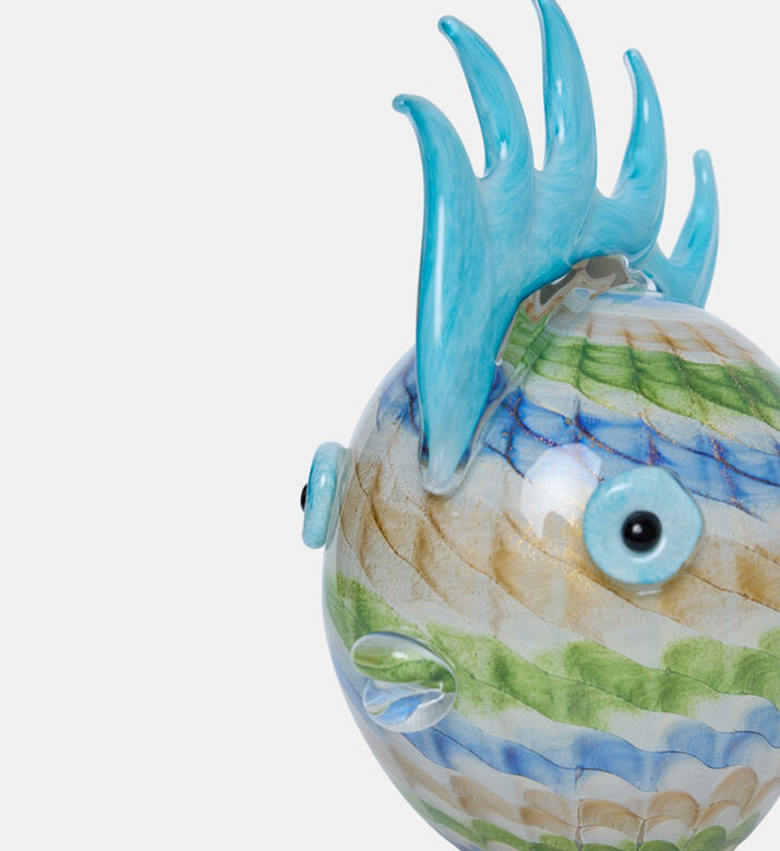 منحوتة كريستالية بشكل سمكة منتفخة وأمراء صغار