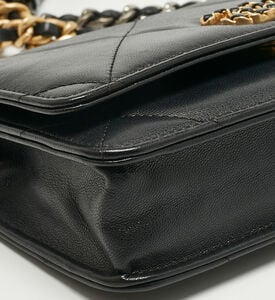 Chanel Preowned Coco Chanel Quilted Leather Flap Wallet, Packshot View