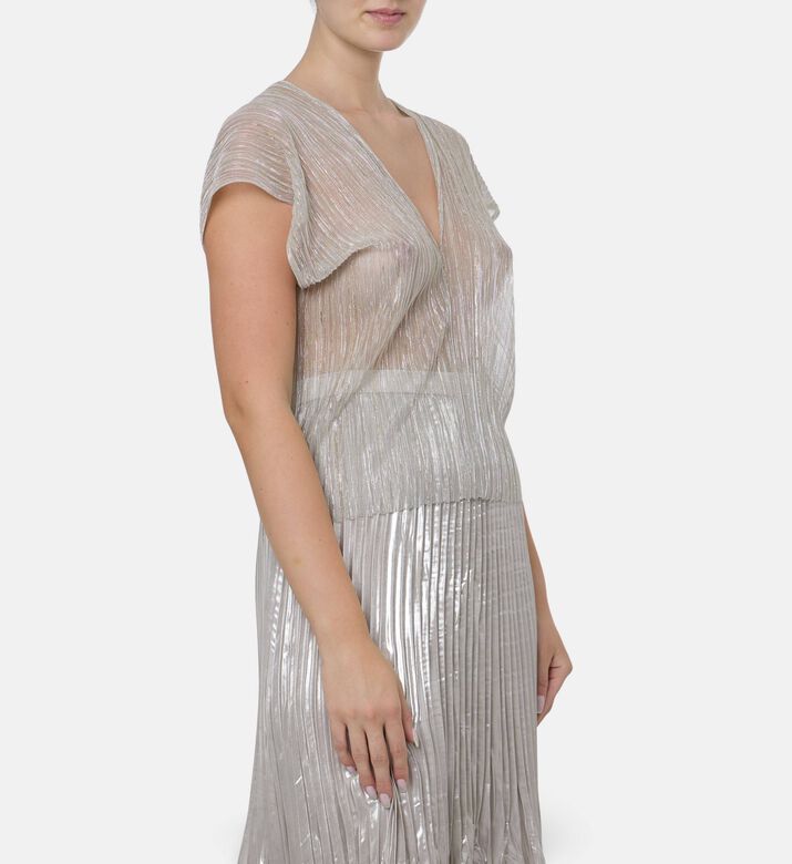 Blue For Burgundy Metallic Pleated Straight-cut Top, Model View