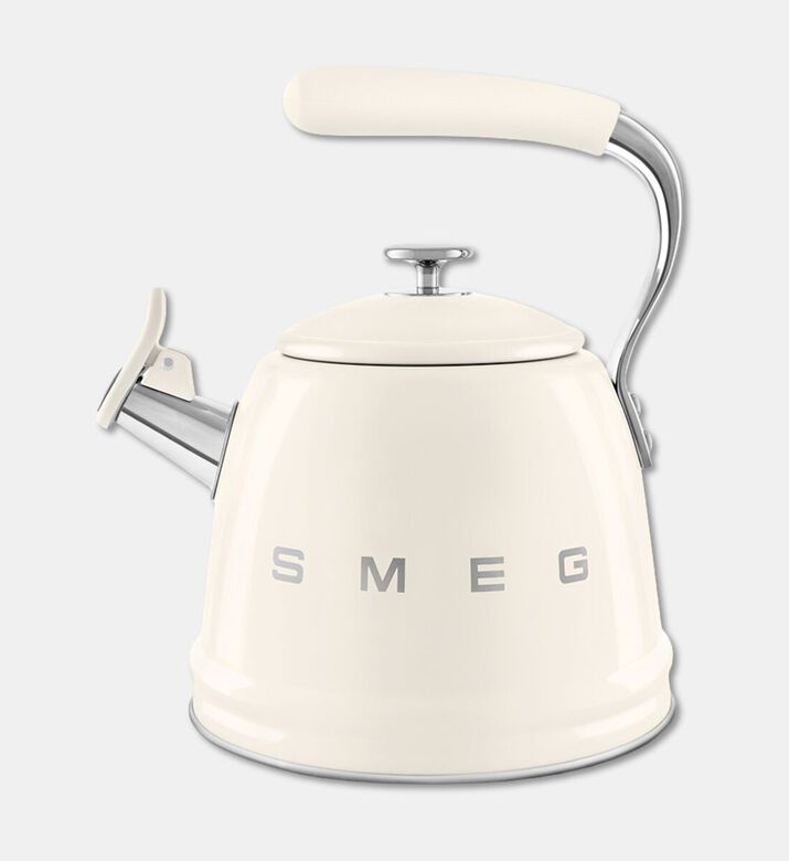 Smeg Whistling Cream Kettle, Packshot View