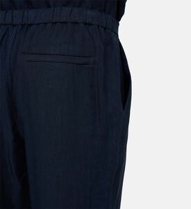 بنطال عالي الخصر بقصة عادية