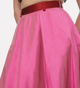 Blue For Burgundy Contrasting Belt A-line Midi Skirt, Model View