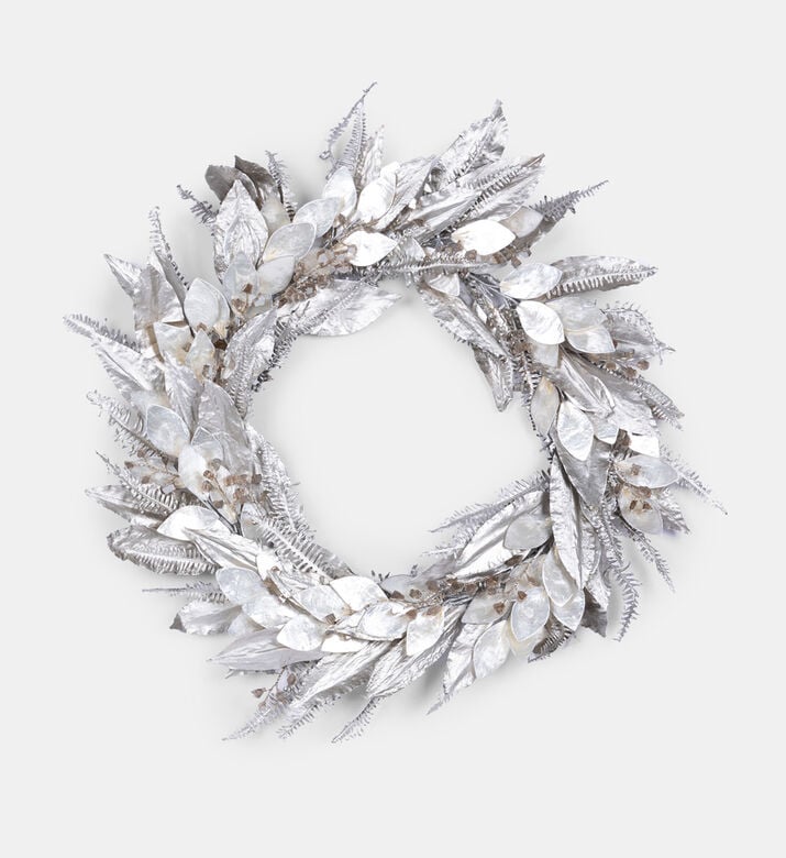 Natural Leaf Loop Wire Wreath Natural Leaf Loop Wire Wreath