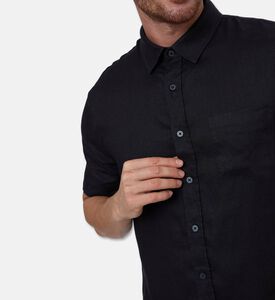 Vince Button Down Short-sleeve Shirt, Black, Xl, Model View