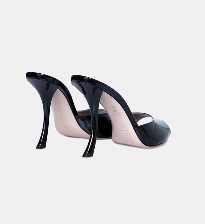 Metallic Open-toe Curved Heels Metallic Open-toe Curved Heels