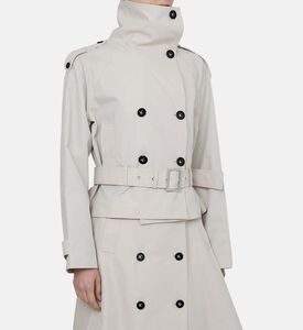 جاكيت بسحّاب بتفاصيل خطوط